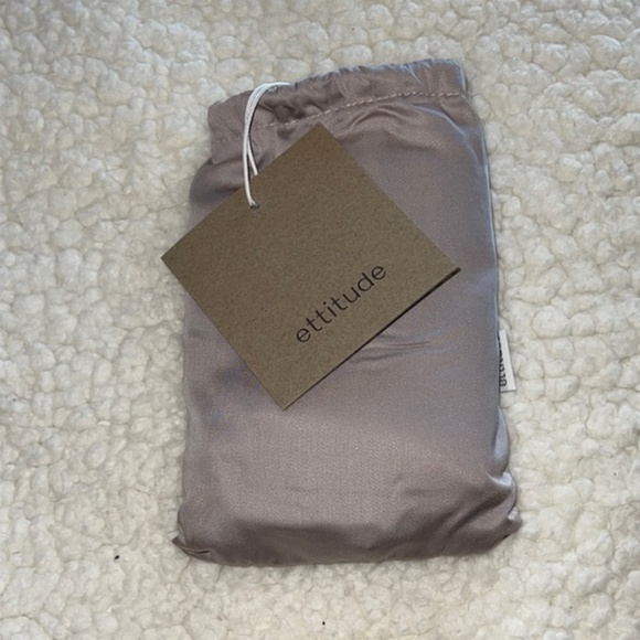 Ettitude Bedding Ettitude Bamboo Beauty Pillowcase Poshmark